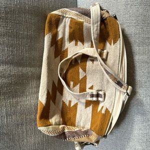 Super cute duffel bag
